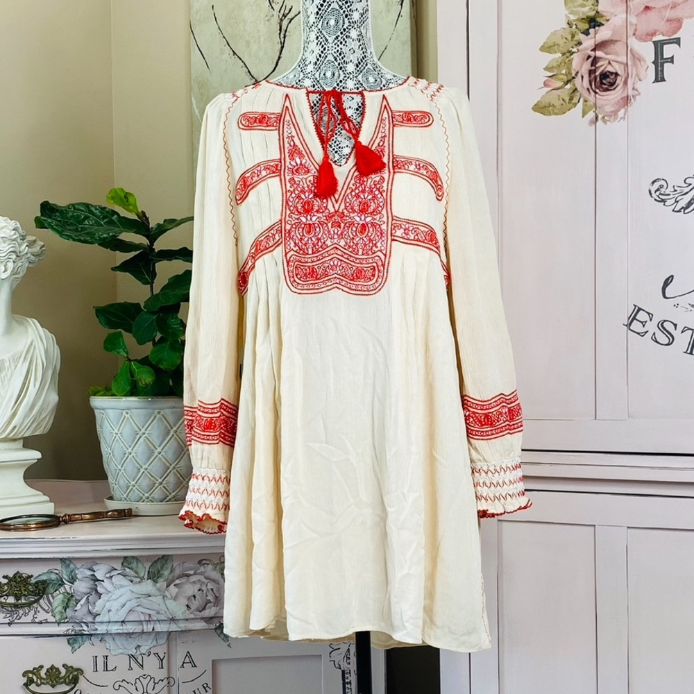 FREE PEOPLE Wind Willow Ivory Embroidered Tunic Boho Dress size small